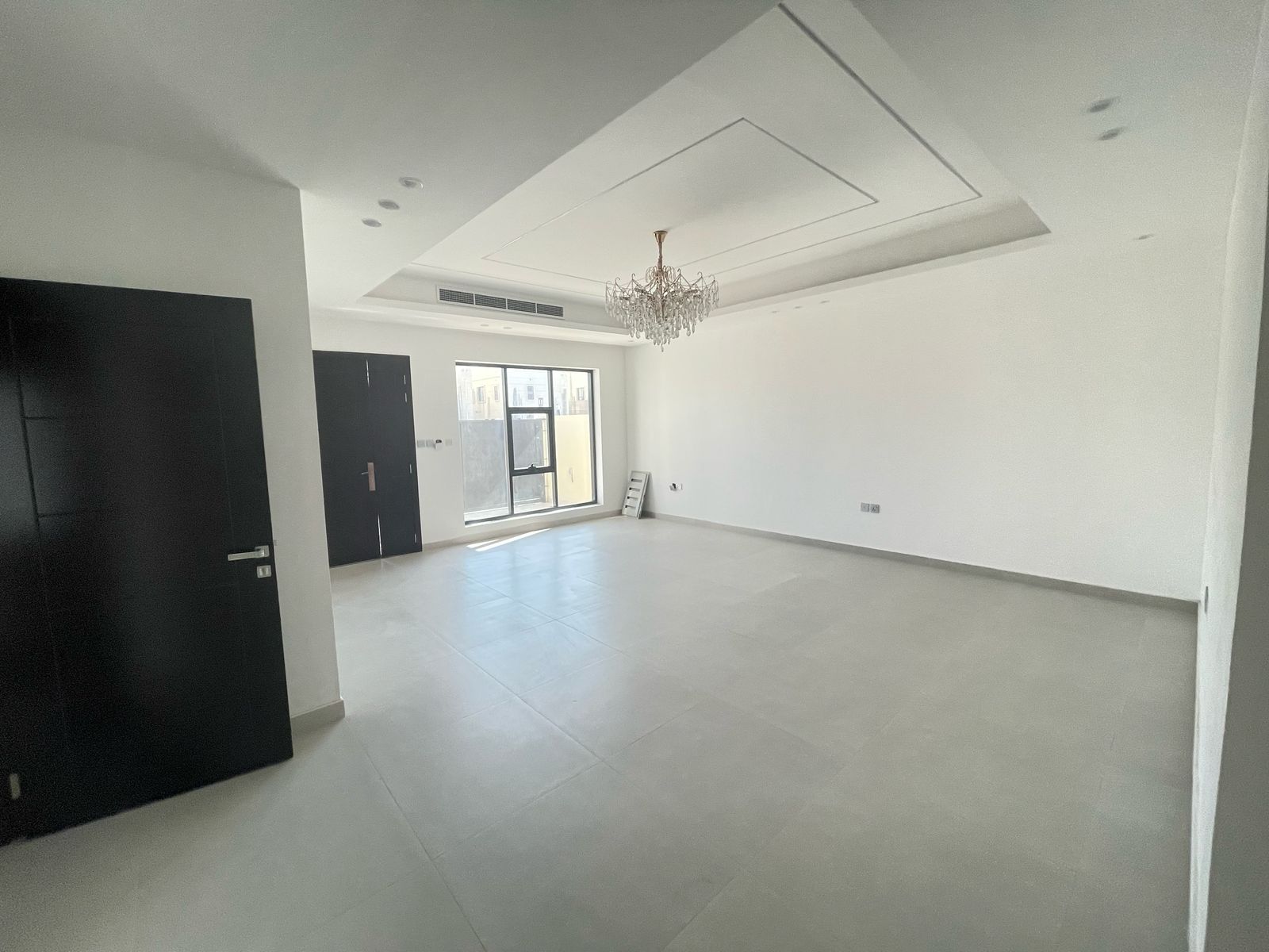 The Brand New Ready Luxurious Design Central AC villa ready to move in Al Zahya Ajman for rent near E 311.