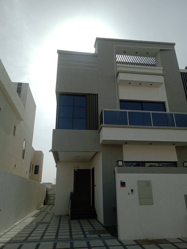 The Brand New luxurious ready villa for sale in Al Yasmeen at opposite Ameerha village Ajman.