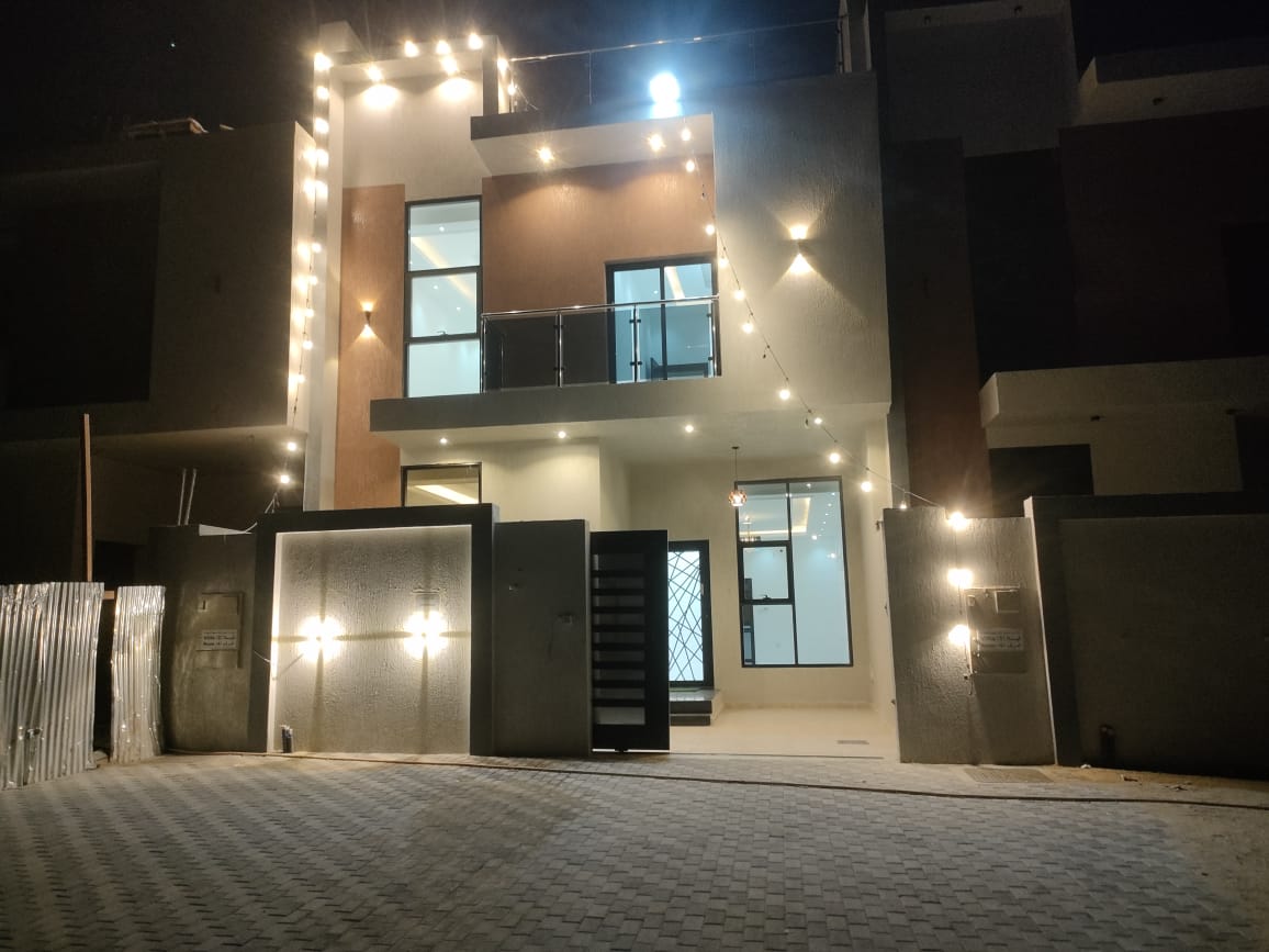 For sale, a new townhouse villa, the first resident in Ajman, Al Zahyaa