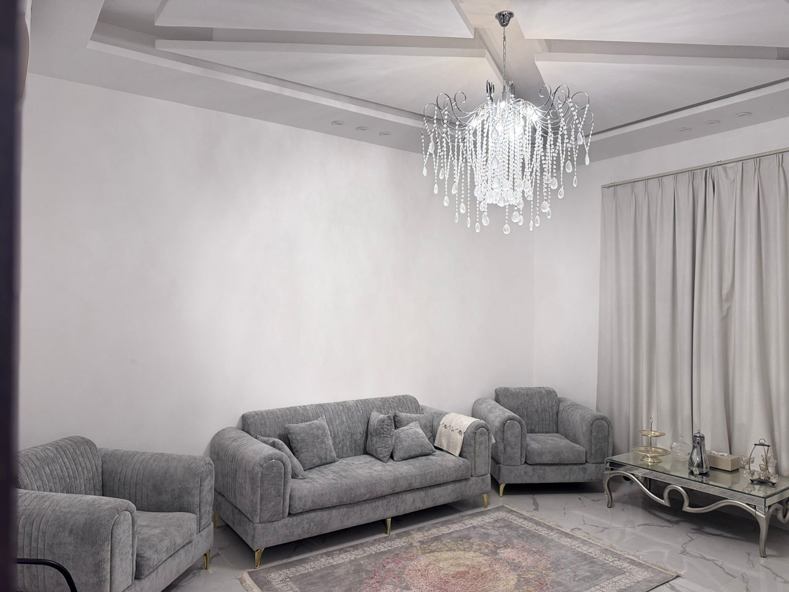 The Modern Design Townhouse well Furnished villa available for rent in Al Zahya Ajman