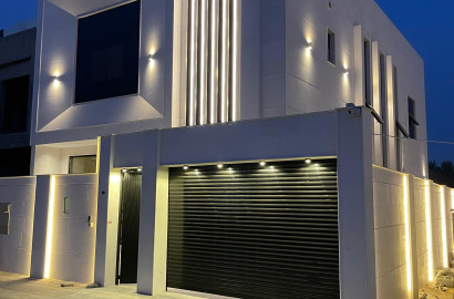 The Royal Spacious design ready villa for sale in Al Zahya Ajman opposite main road.