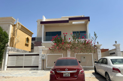 The luxury Executive Villa Ready for rent in (Rawda 1) 4500sqft.