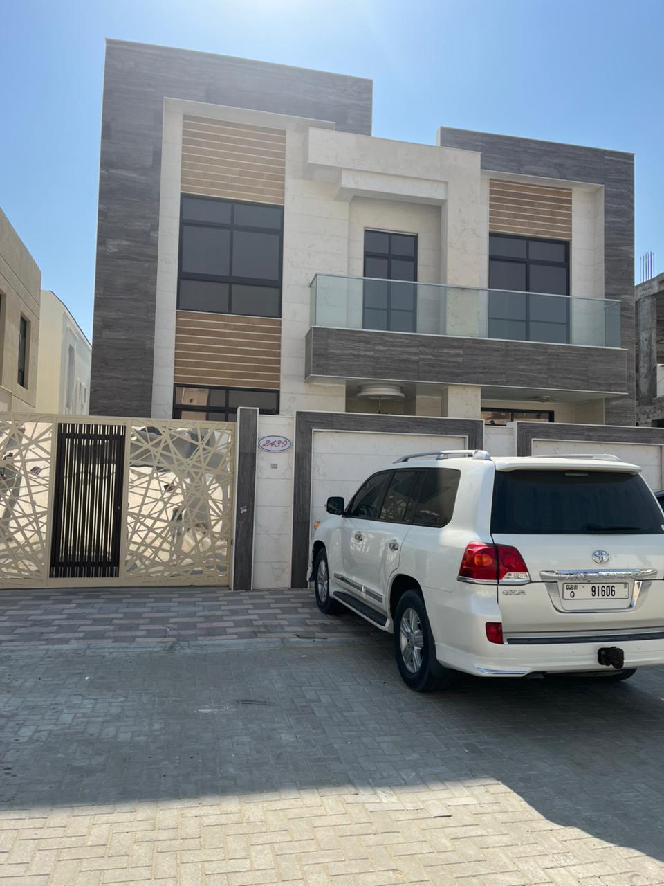 The Luxurious Design Furnished villa ready for rent in Al Aalia Ajman