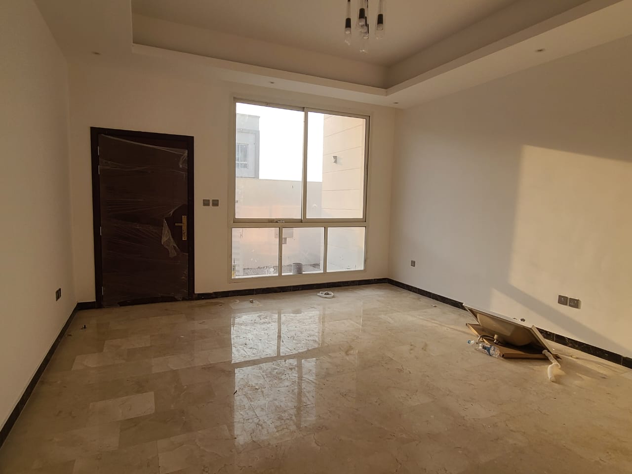 The Ready Luxurious Corner Villa for sale in Al Zahya Ajman near commercial Area.