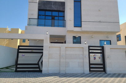 Villa for sale in Al Zahyaa directly from the owner The villa faced stone.