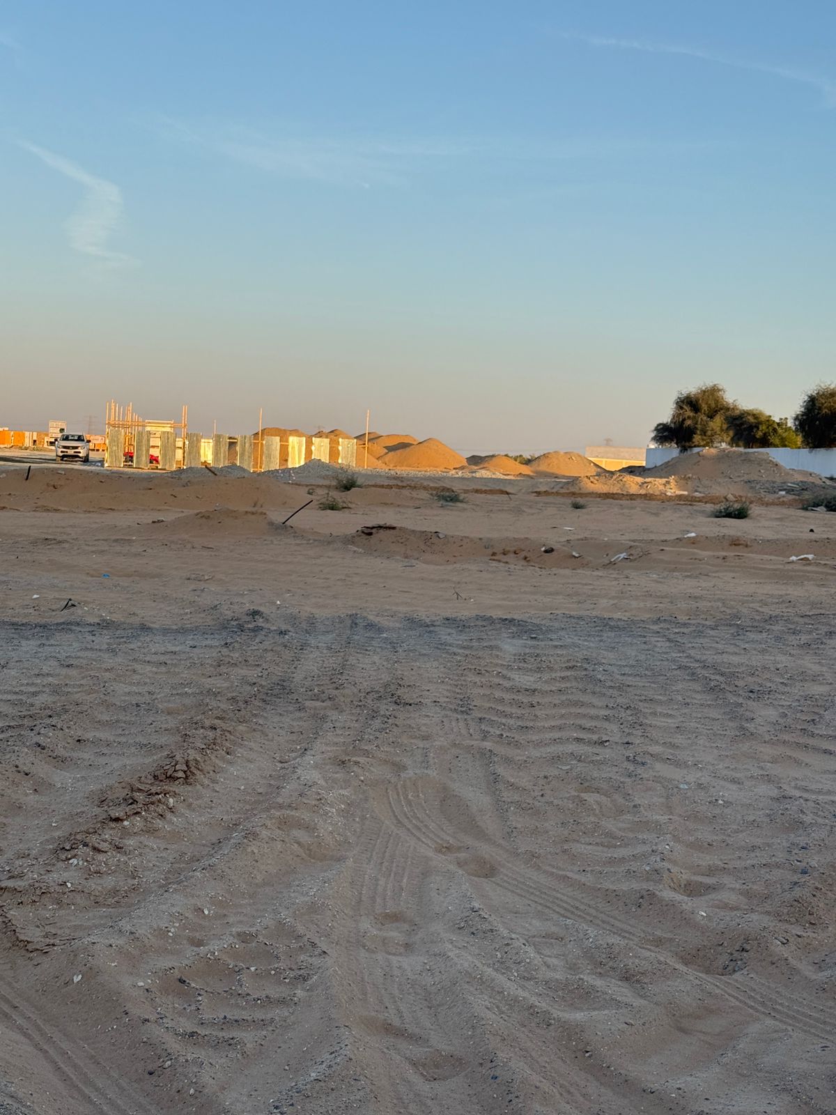 FREE TRANSFER RESIDEDTIAL PLOT FOR SALE 2050SQFT IN AL HELIO 2 .