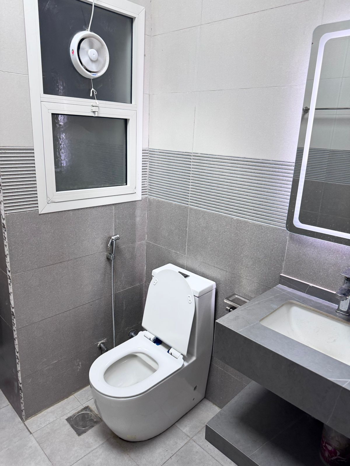 The Modern Design Townhouse well Furnished villa available for rent in Al Zahya Ajman