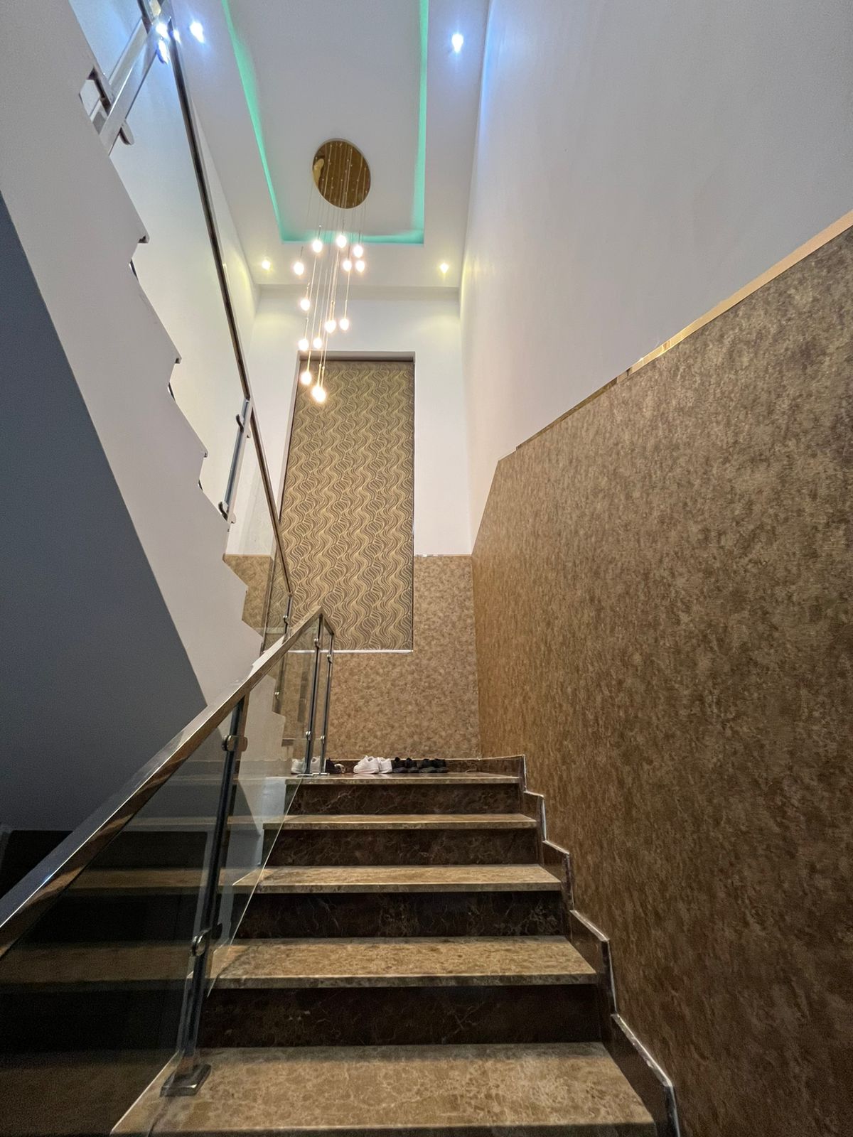 The Luxurious Design Furnished villa ready for rent in Al Aalia Ajman
