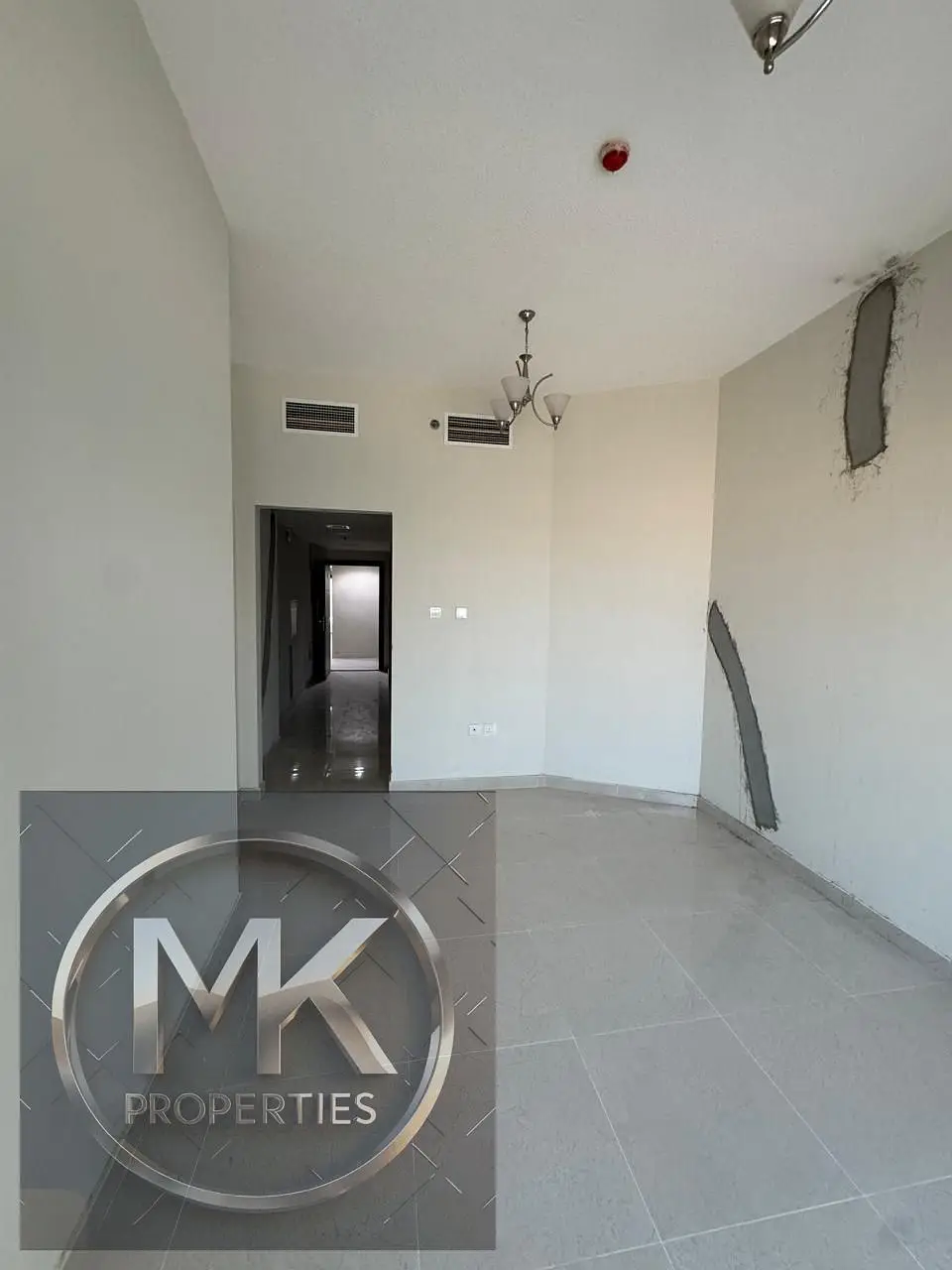 AMAZING APARTMENT AVAILABLE IN GULF TOWER PAY 221,719 NOW AND GET THE KEYS ULTRA CONVENIENCE.