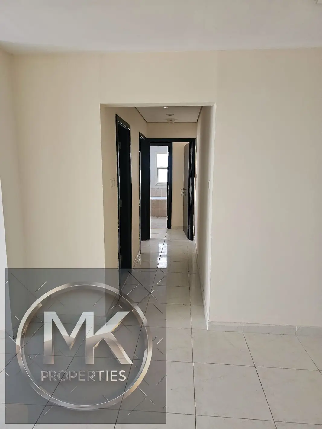 EMPTY 2 BHK FOR SALE IN LILIES TOWER 1550 SQFT WITH PARKING + DOUBBLE BALCONY.