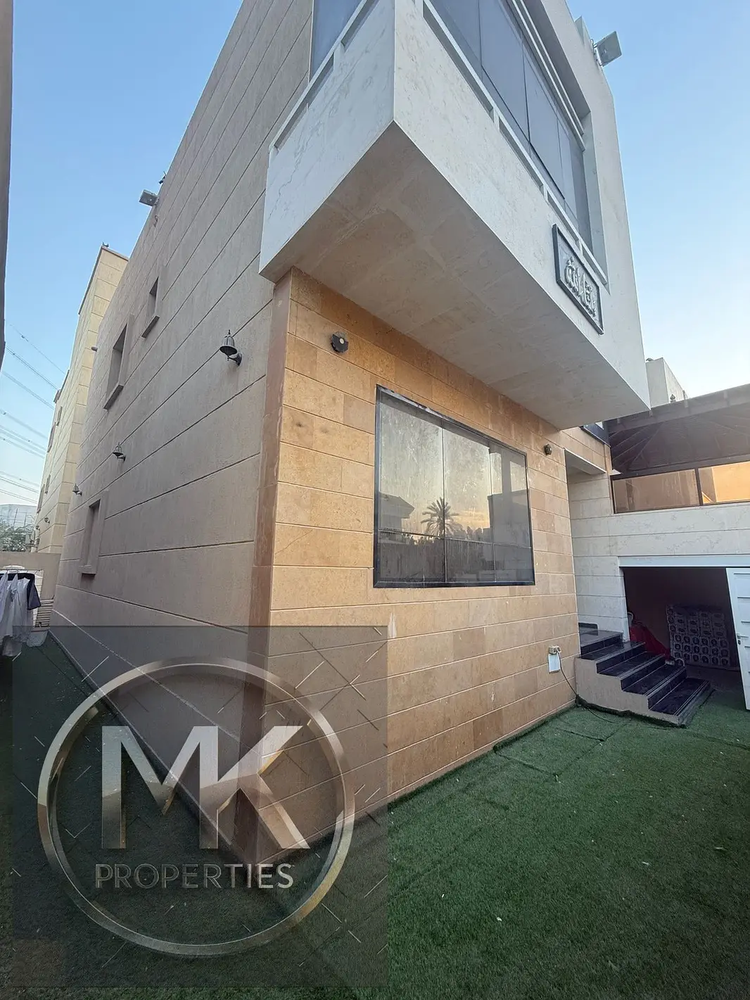 IN Al Hellio near main road Luxury Design villa ready for sale .