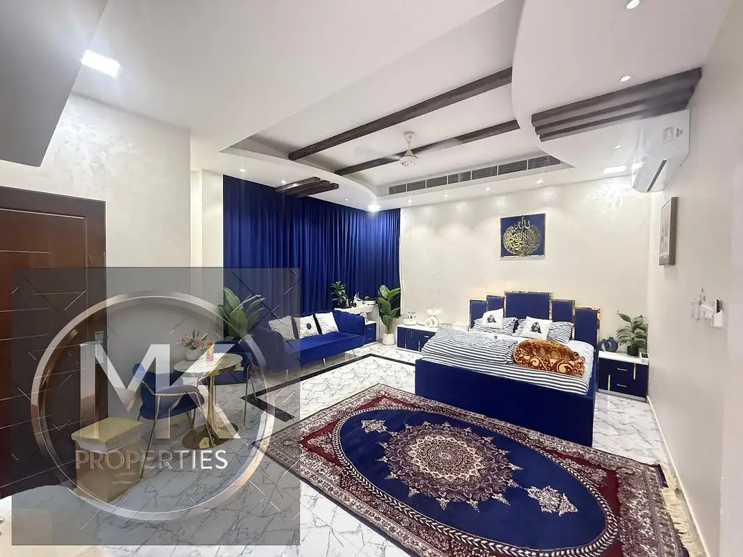 IN Al Hellio near main road Luxury Design villa ready for sale .