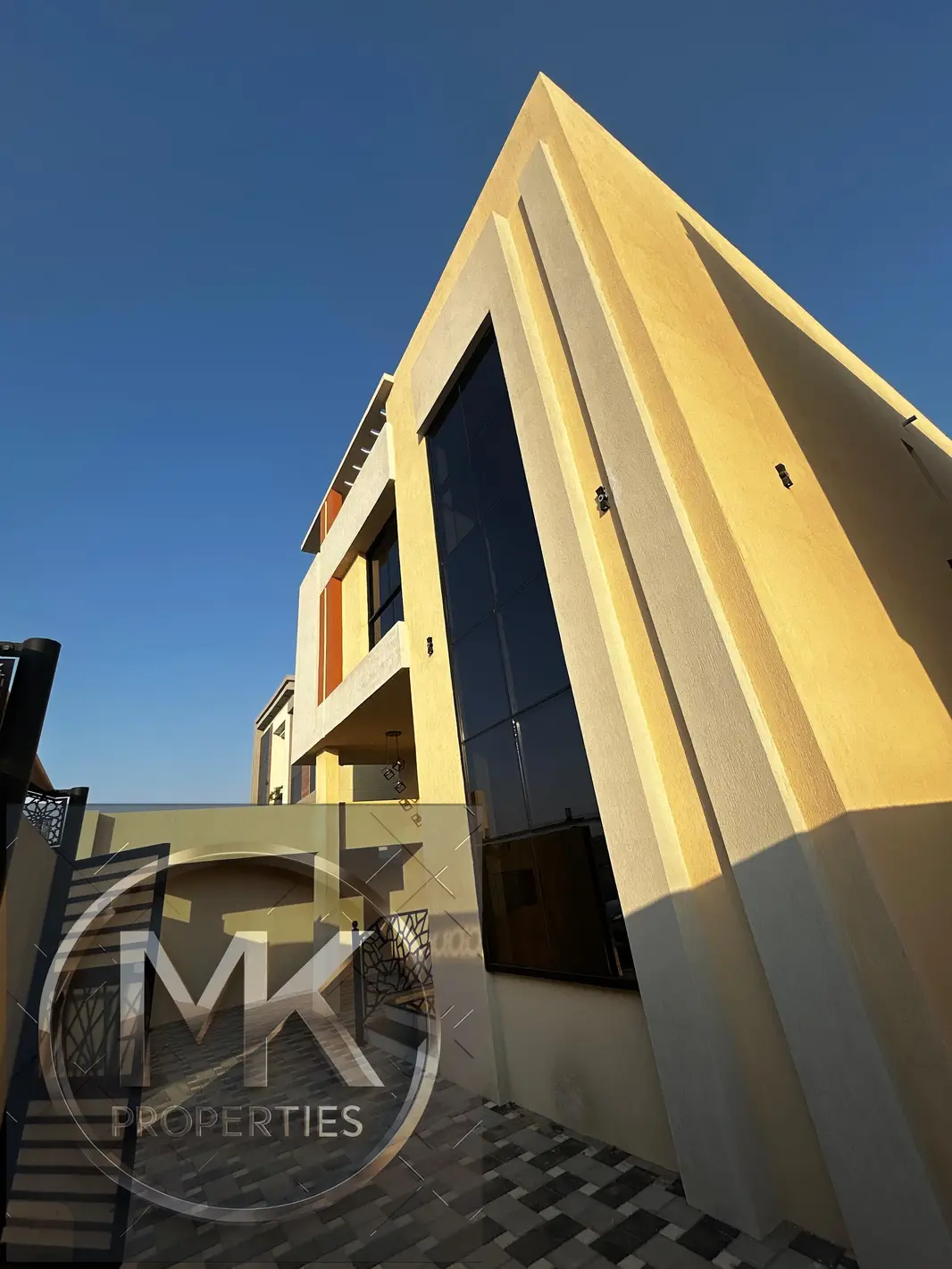 Ready Luxurious Villas For Sale in Al Zahya Ajman Land Area: 3,018 SQFT