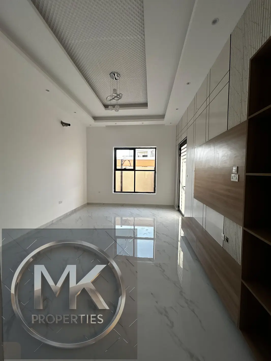 Ready Luxurious Villas For Sale in Al Zahya Ajman Land Area: 3,018 SQFT