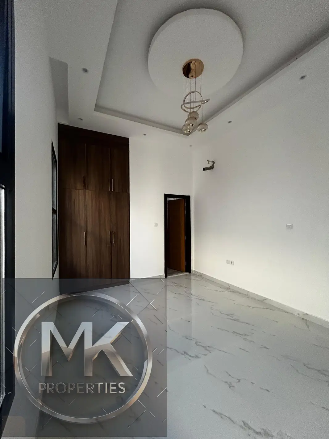Ready Luxurious Villas For Sale in Al Zahya Ajman Land Area: 3,018 SQFT