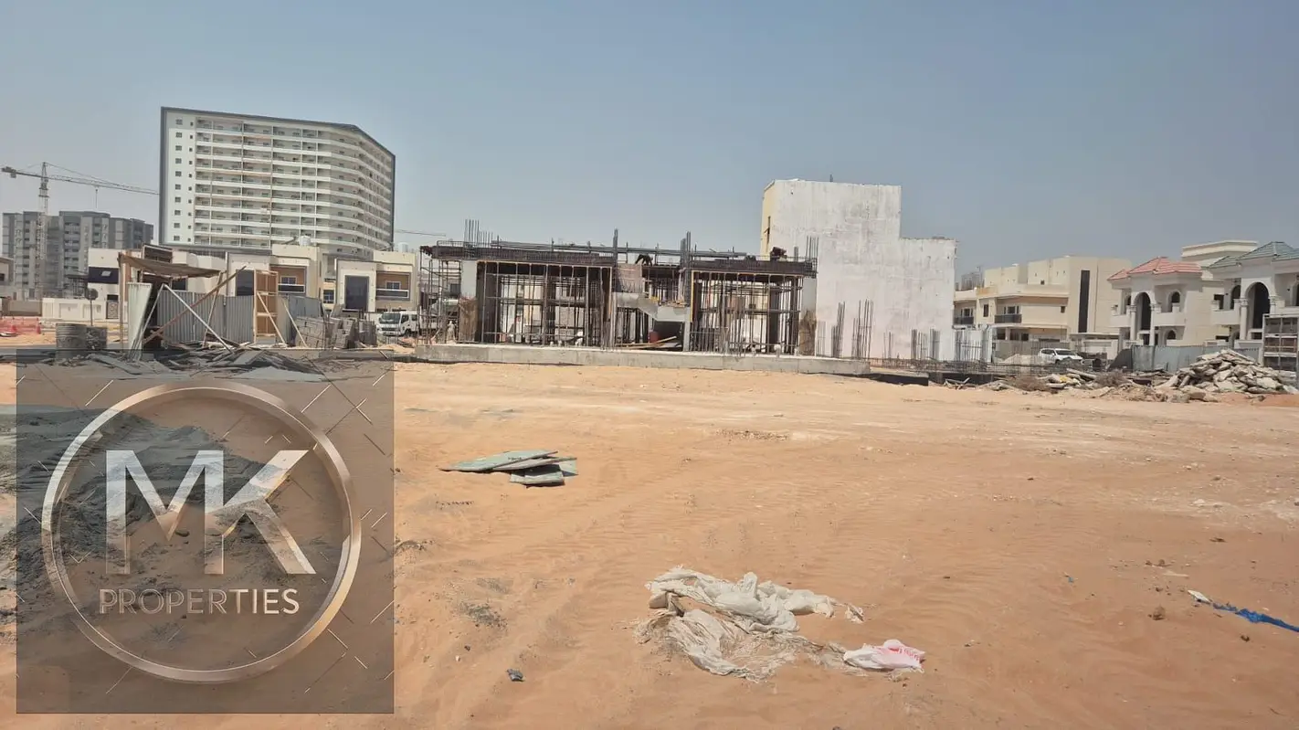 Super Hot Location Town house Plot Al Helio 2 1722 SQFT
