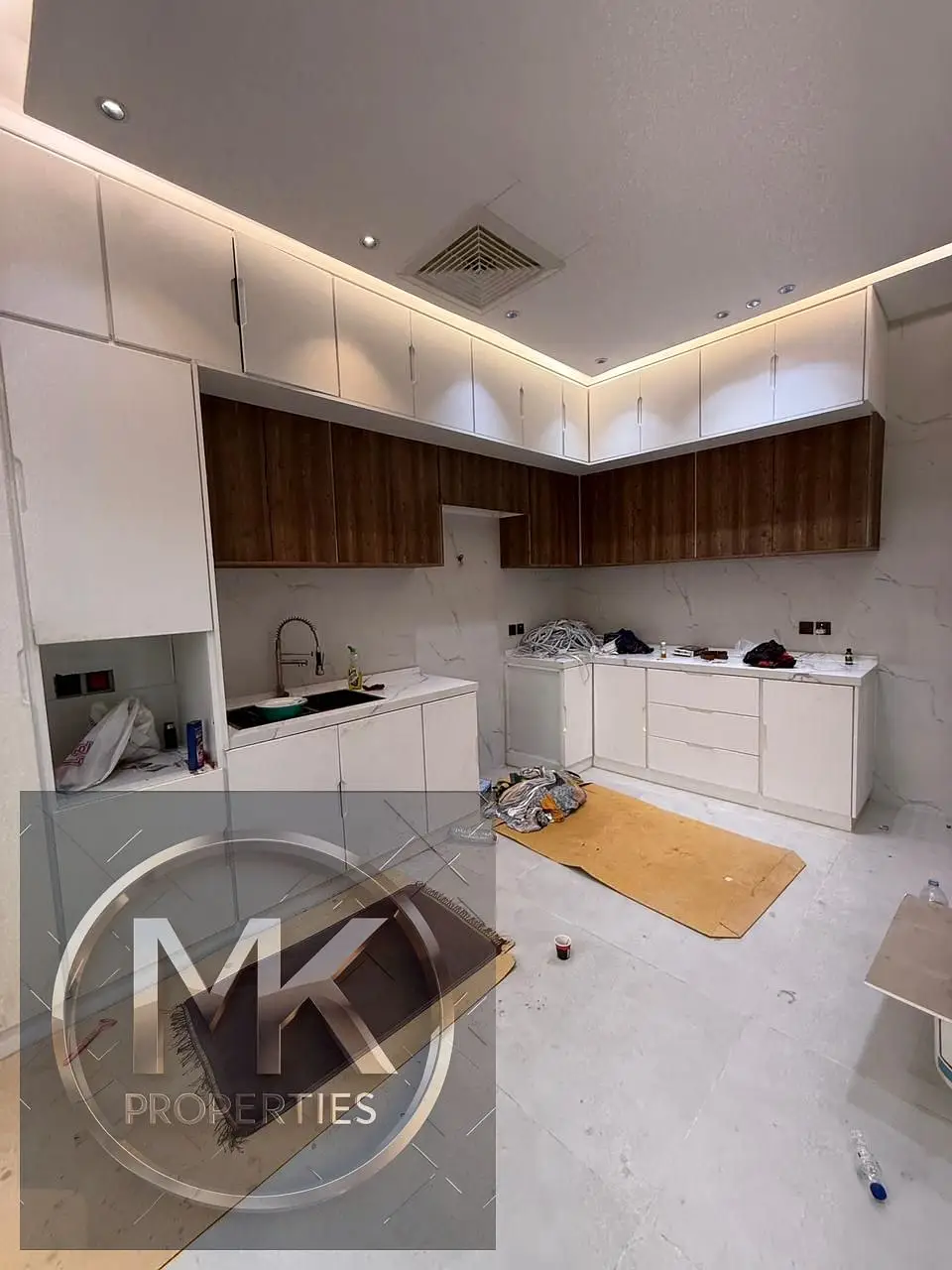 Modern style Brand New 6 Master bedrooms Villa for rent in Al Aamra Ajman