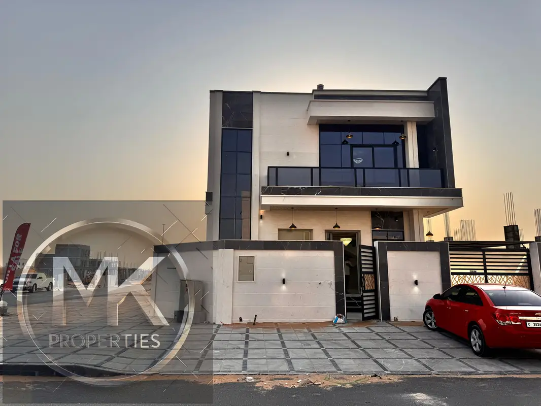 The Best Prime location in Al Hellio 2 Center Main road face 2 side corner villa available for sale