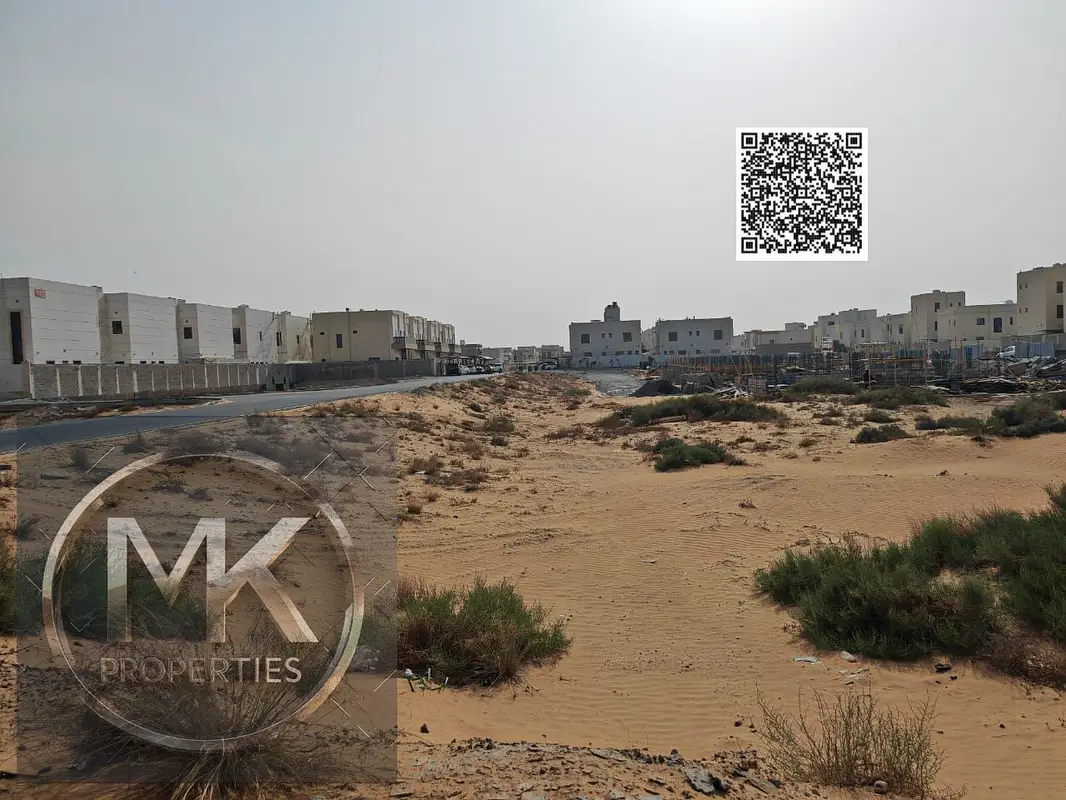 HOT DEAL LAND G+2 PLOT TOGETHDER IN YASMEEN 280 SQMT.