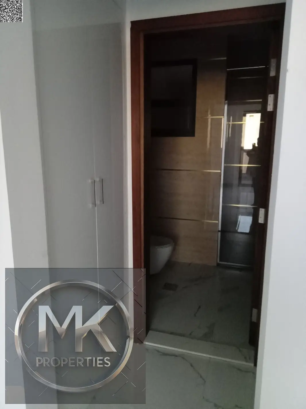 The Best Prime Location ready to move in Royal classical design Villa for sale in Al Yasmeen Ajman.