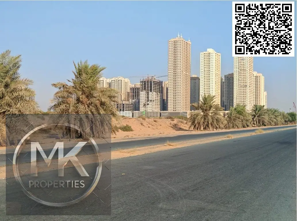 Super Duper Hot Location Commercial / Residential Tower Plot for Sale Location: Al Aalia Plot Size: 10,785 SQFT Approval