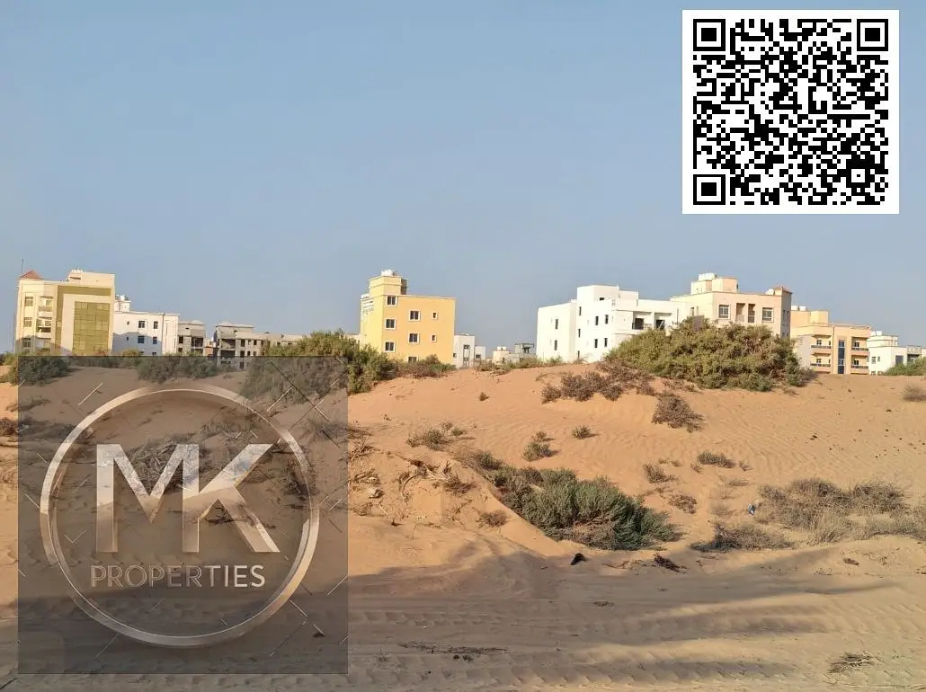 Super Duper Hot Location Commercial / Residential Tower Plot for Sale Location: Al Aalia Plot Size: 10,785 SQFT Approval