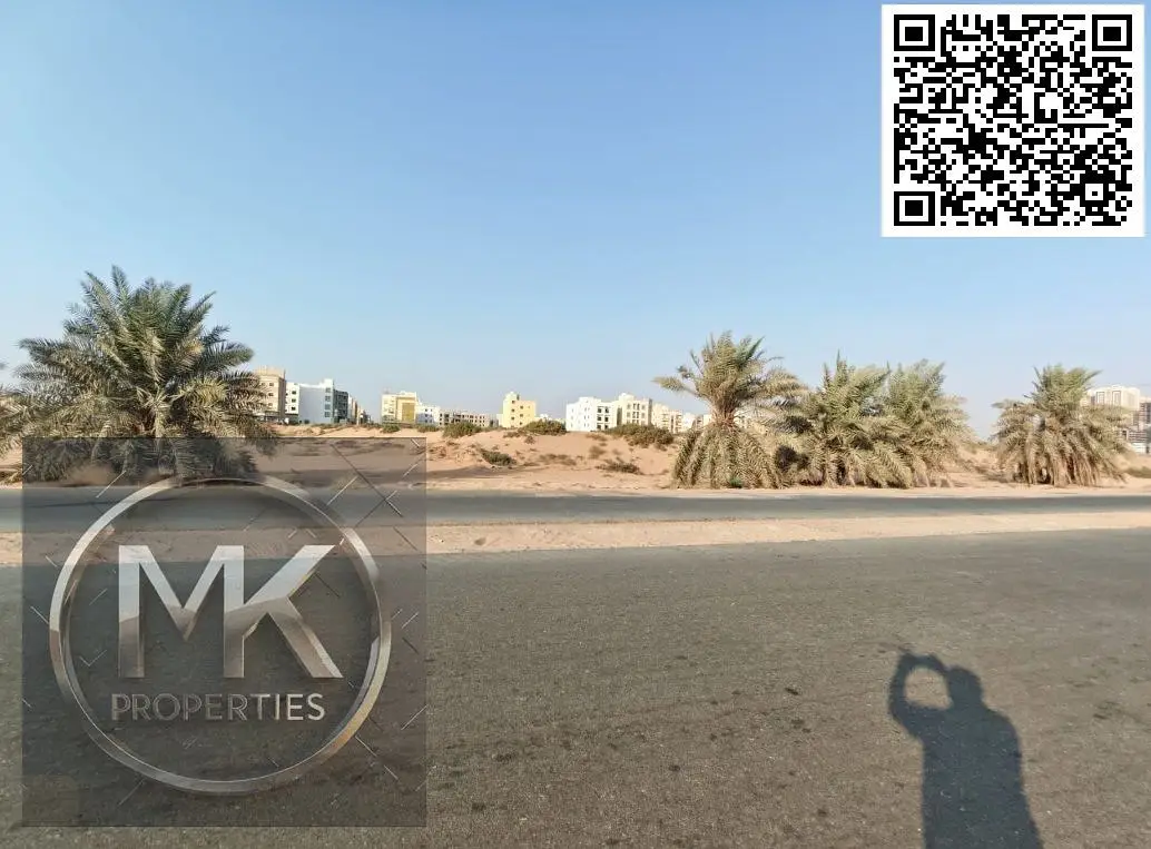 Super Duper Hot Location Commercial / Residential Tower Plot for Sale Location: Al Aalia Plot Size: 10,785 SQFT Approval