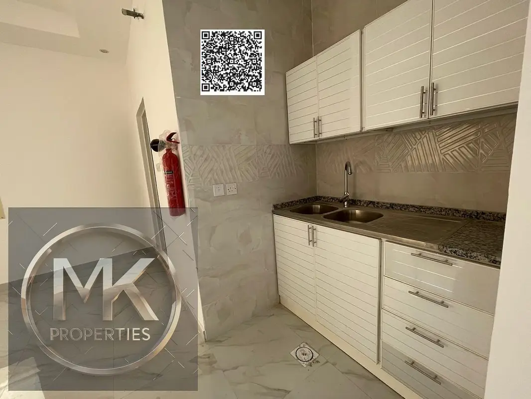 BRAND NEW G+1 COMMERCIAL AND RESIRESIDENTIAL BUILDING FOR SALE IN AL BUSTAN