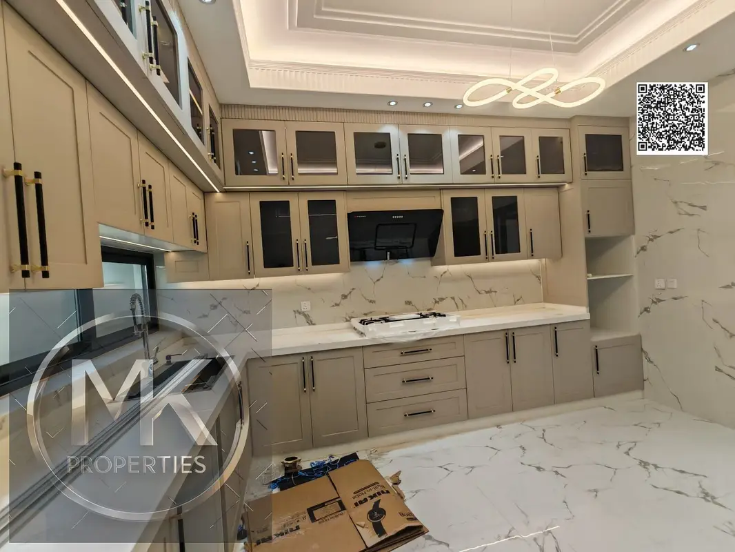 OWN YOUR DREAM VILLA / On Main Road / Brand New / 2 Side Corner / 18 Metter Parking Space / Luxurious Style Executive