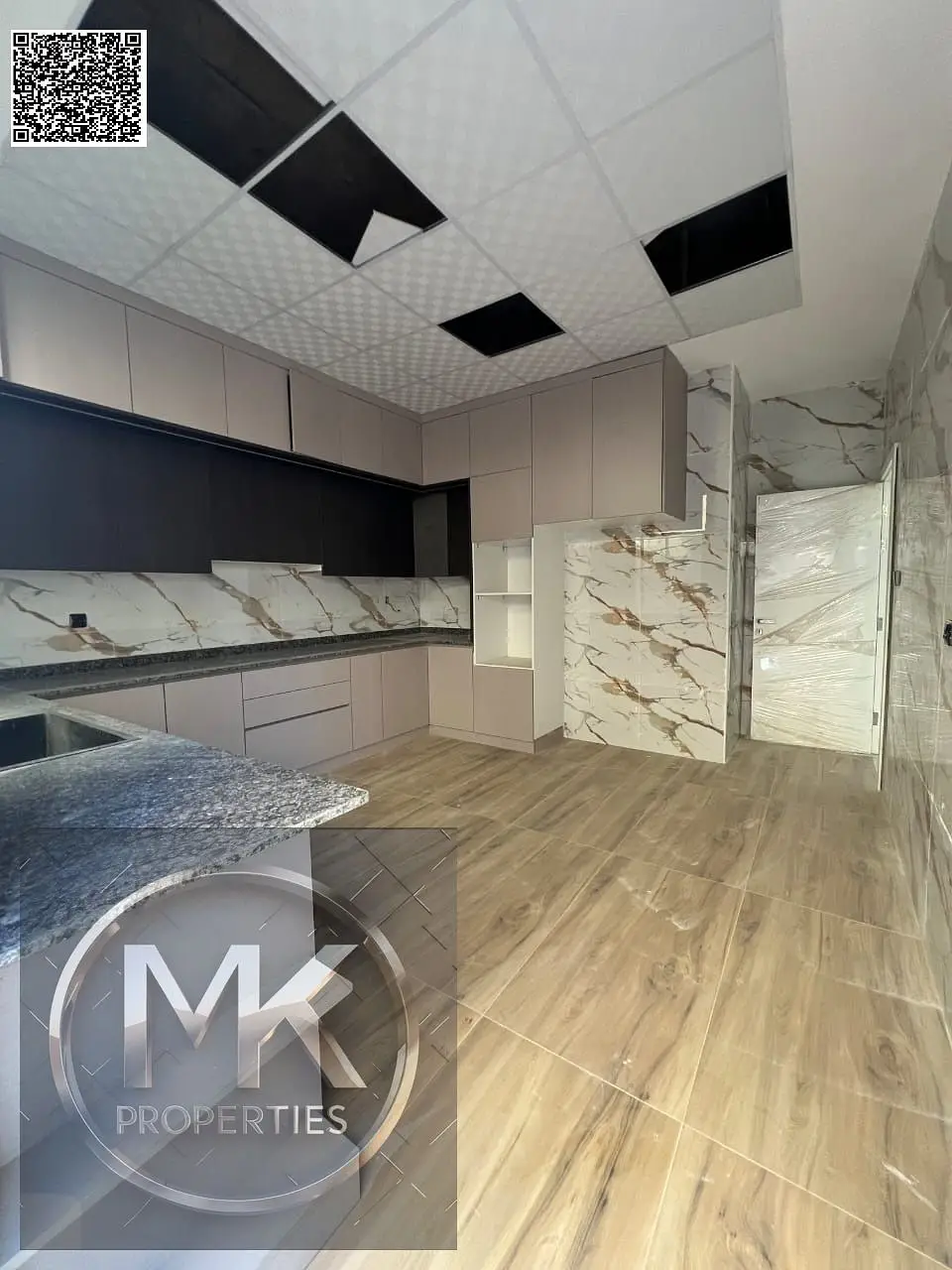 The Brilliant Royal Desing Main Rode facing Townhouse FOR SALE IN AL ZAHYA AJAMN