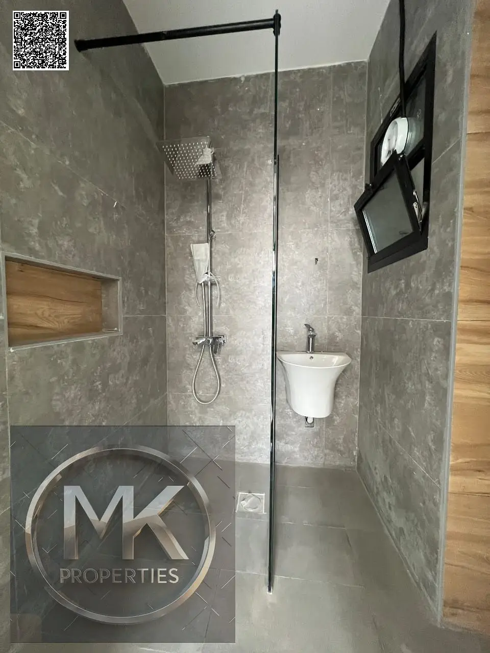 The Brilliant Royal Desing Main Rode facing Townhouse FOR SALE IN AL ZAHYA AJAMN