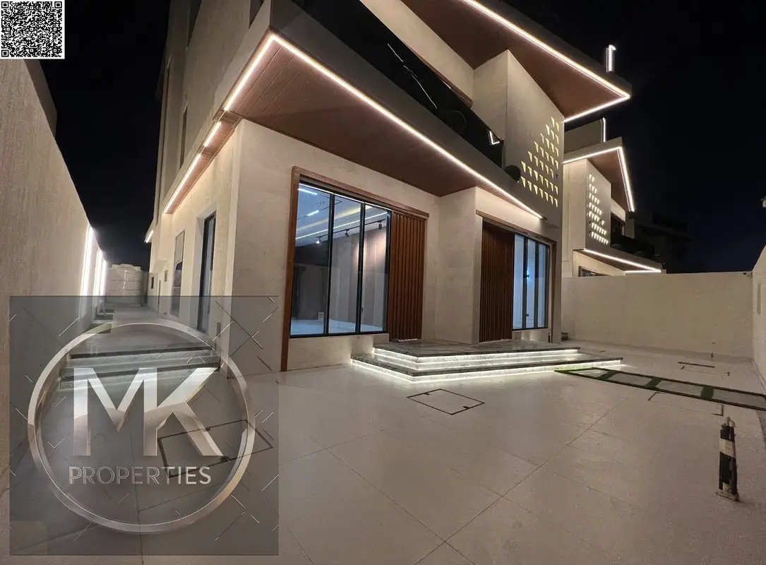 Modern Villa | 5 Master BR | | Freehold