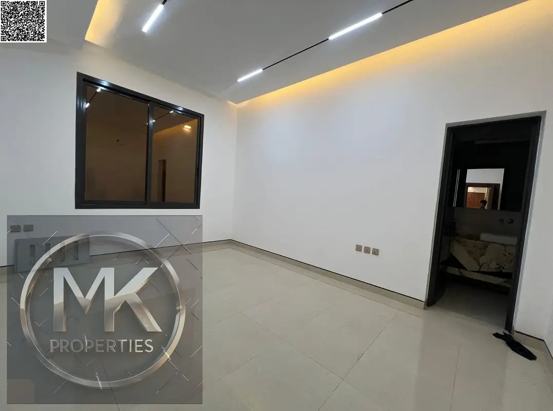 Modern Villa | 5 Master BR | | Freehold