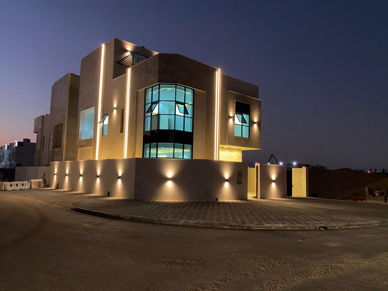 The Brand New Ready Luxurious Design Corner Villa for sale in Al Zahya.