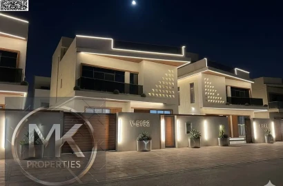 Modern Villa | 5 Master BR | | Freehold