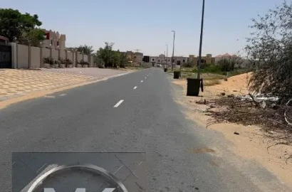 Distress Deal Plot For Sale IN AL HELIO 1 Prime location SIZE IS 5200.