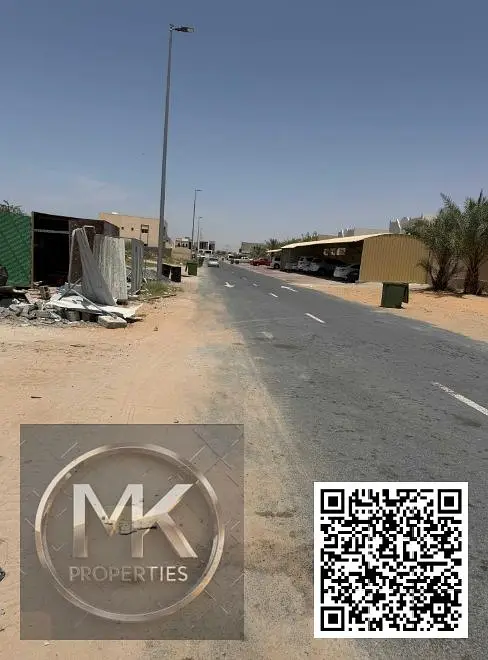 Distress Deal Plot For Sale IN AL HELIO 1 Prime location SIZE IS 5200.