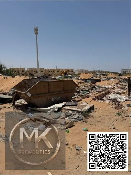 Distress Deal Plot For Sale IN AL HELIO 1 Prime location SIZE IS 5200.