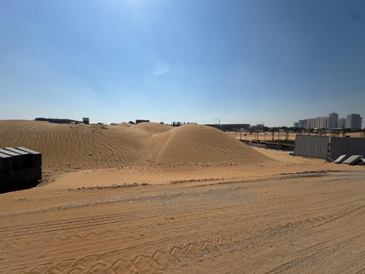 FREE TRANSFER RESIDEDTIAL PLOT FOR SALE IN AL HELIO 2 .ON MAIN ROAD Plot Size: 3014 Sq. Ft.