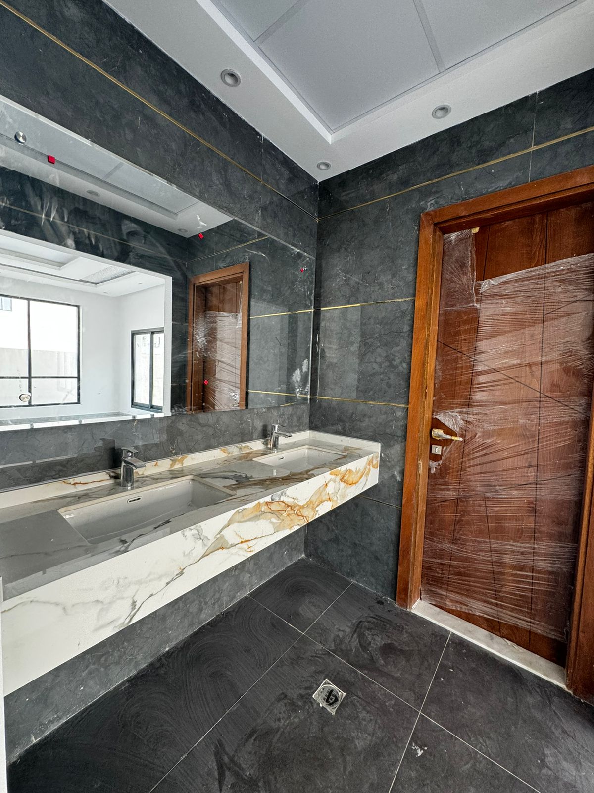 IN Al Aali((1)) Luxury Villa - 3014 SQFT Area IN Prime Location IN Ajman.