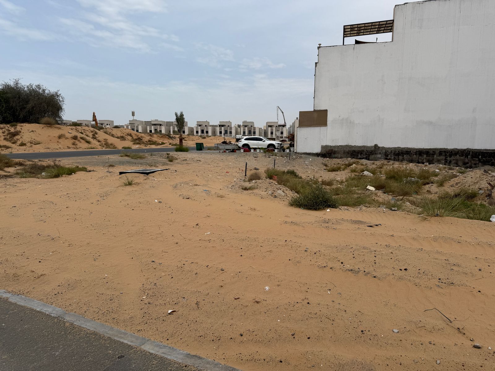 IN Al Zahya Corner Plot FOR SALE 2691 sqft with Big Parking Only 1 plot