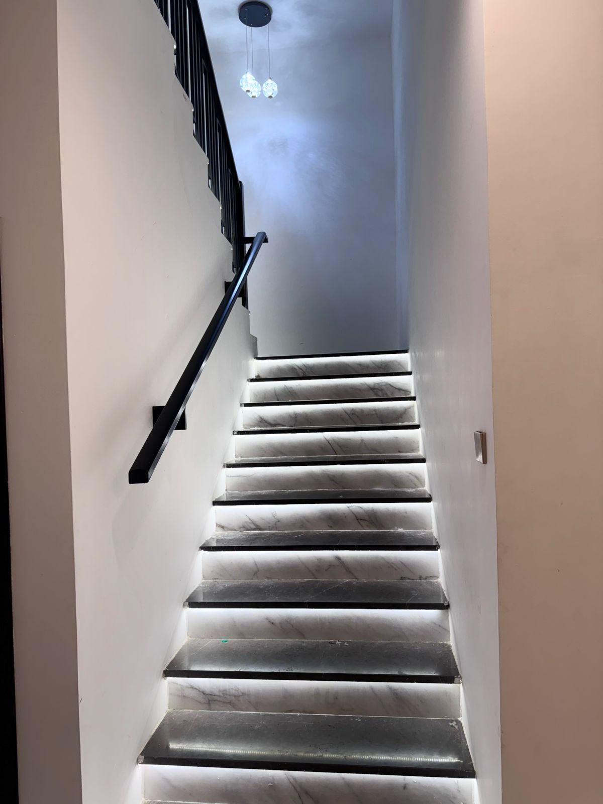 The Modern Design Townhouse well Furnished villa available for rent in Al Zahya Ajman